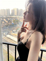 武侯白嫩妹妹