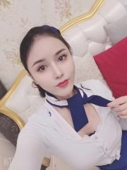 罗湖妩媚多姿的段美美
